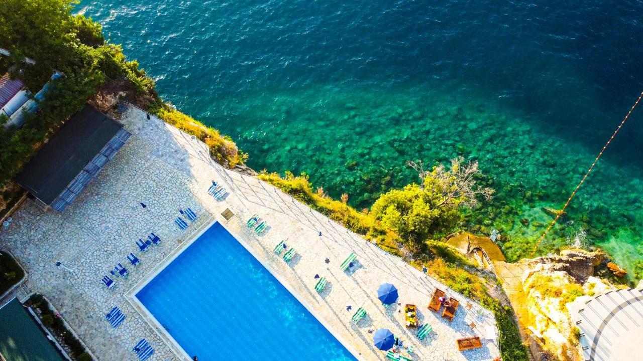 Villa Amos At Aquamarine Residence Vlorë Екстериор снимка