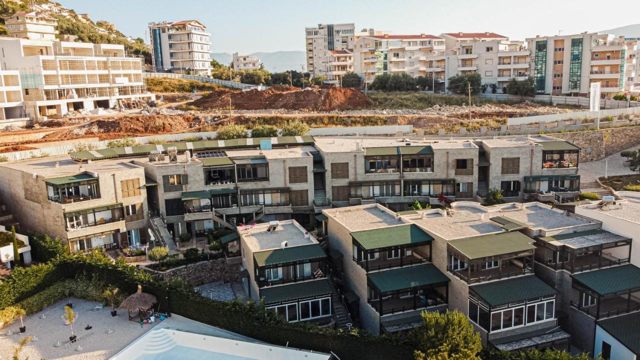 Villa Amos At Aquamarine Residence Vlorë Екстериор снимка