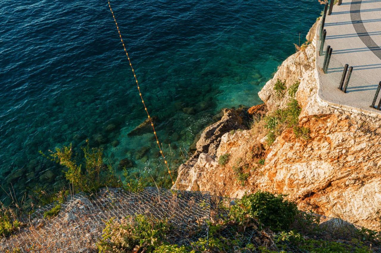 Villa Amos At Aquamarine Residence Vlorë Екстериор снимка