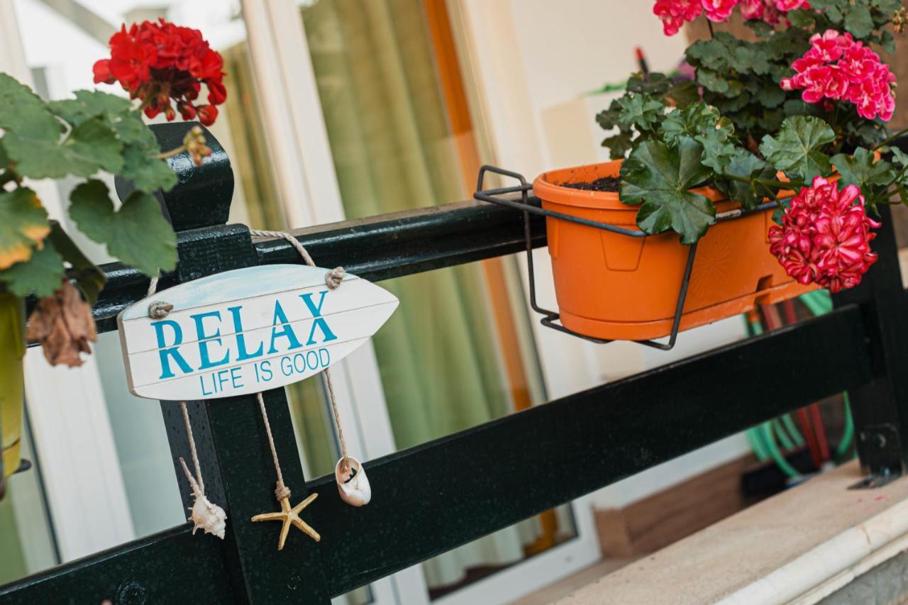 Villa Amos At Aquamarine Residence Vlorë Екстериор снимка