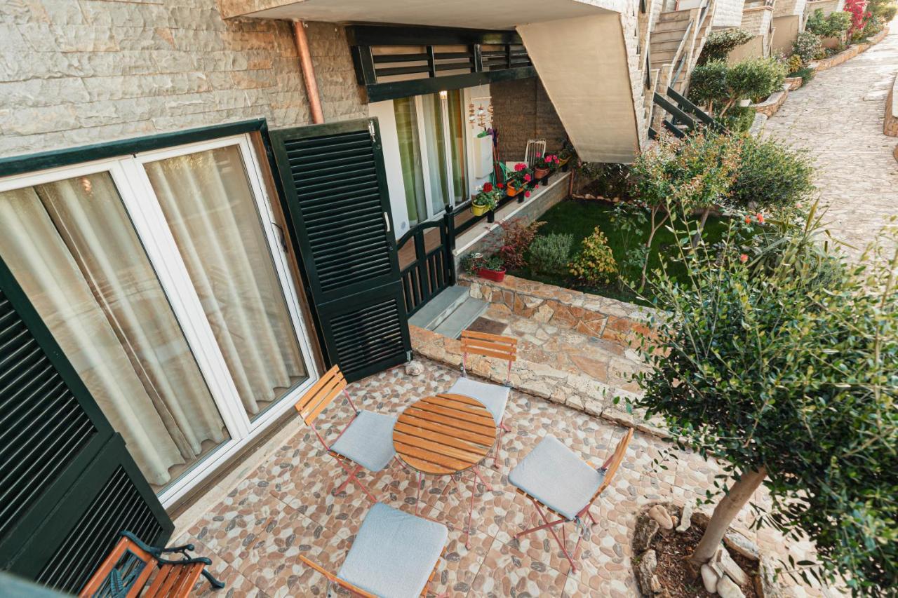 Villa Amos At Aquamarine Residence Vlorë Екстериор снимка