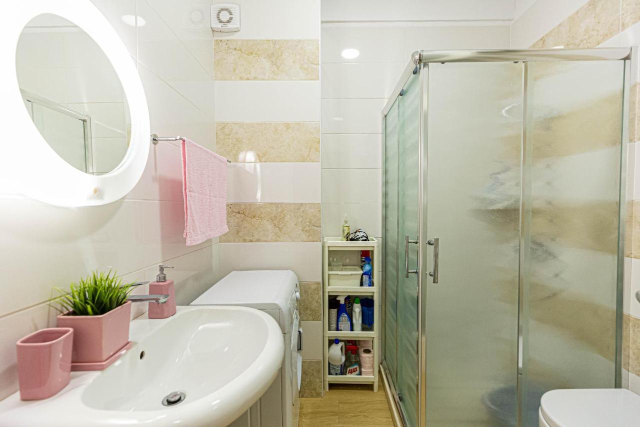 Villa Amos At Aquamarine Residence Vlorë Екстериор снимка