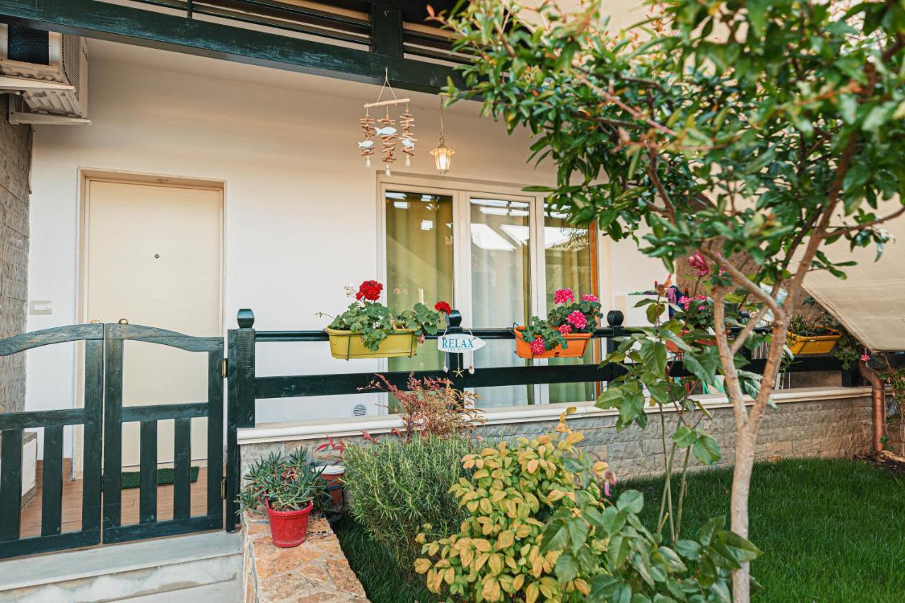 Villa Amos At Aquamarine Residence Vlorë Екстериор снимка