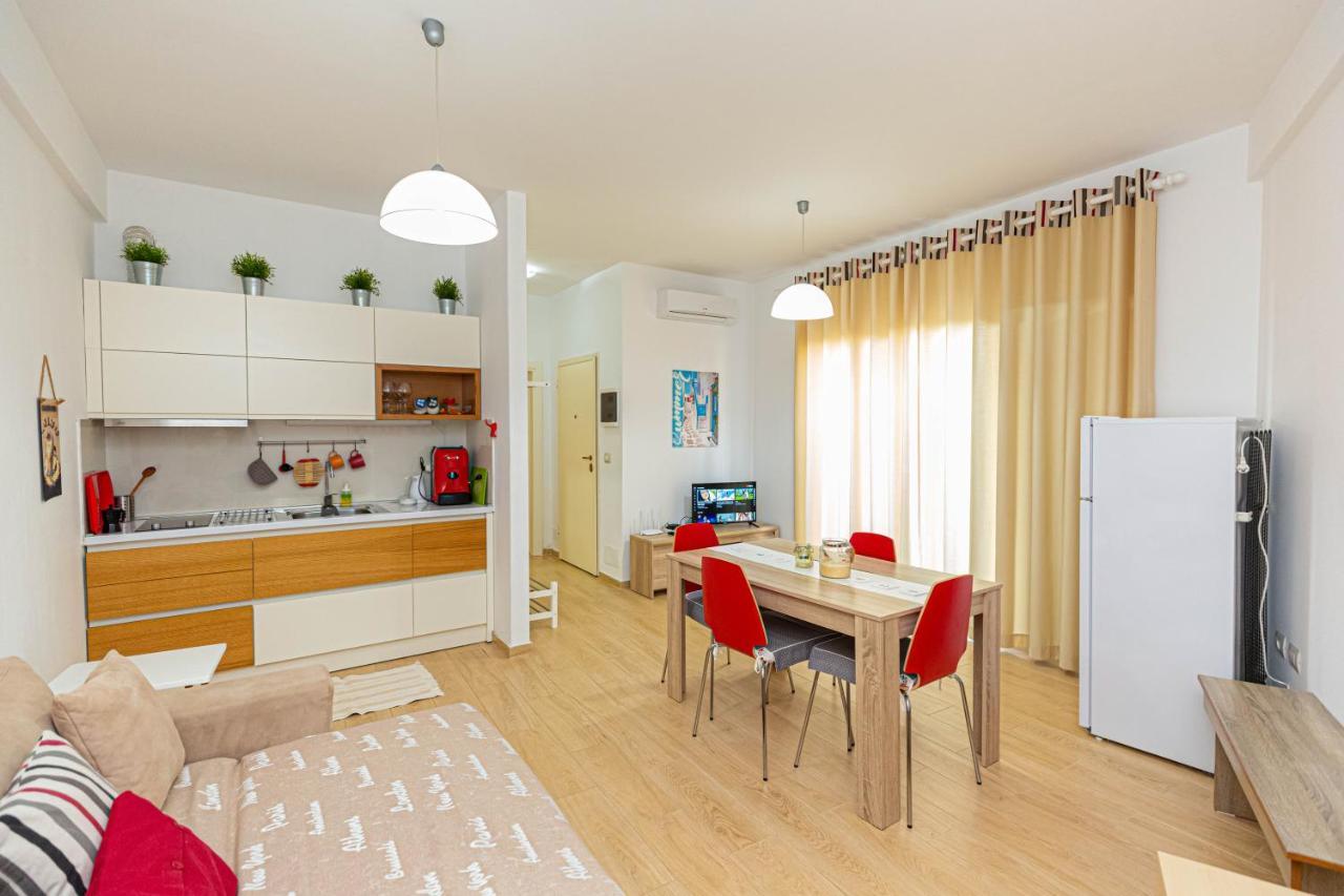 Villa Amos At Aquamarine Residence Vlorë Екстериор снимка